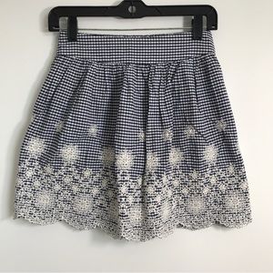Page Junior Gingham Embroider Skirt Size F Elastic waist